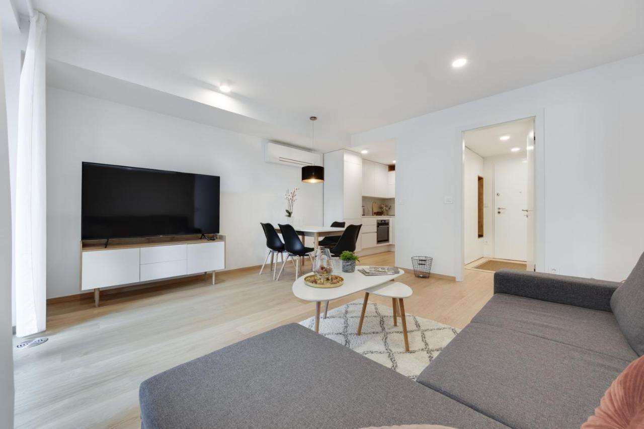 Central Apartment With Private Garage Любляна Экстерьер фото