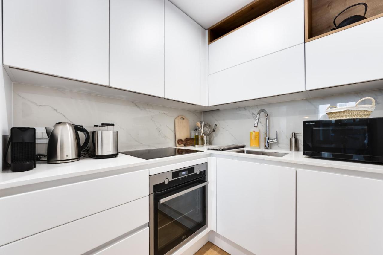 Central Apartment With Private Garage Любляна Экстерьер фото